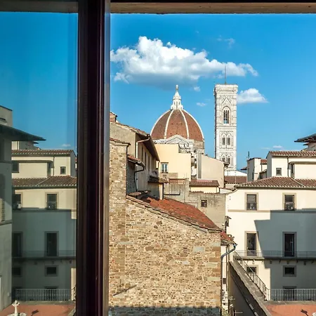 Rondinelli Escape Apartamento *